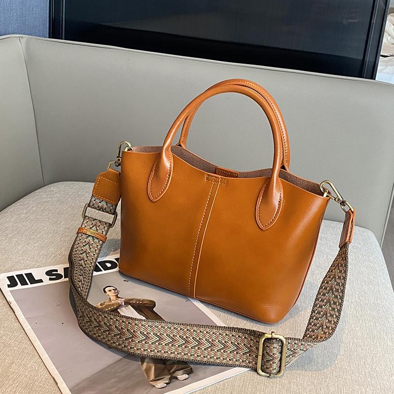 Jeanie -  Crossbody Handbag