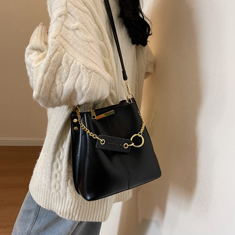 Pearl - Crossbody Shoulder Bag With Wide Shoulder Strap