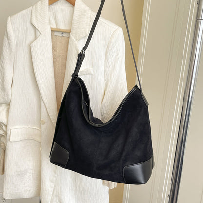 Clara - Women's Large-capacity Suede Shoulder Crossbody